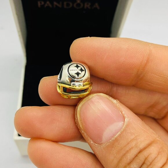✨🔥Pandora Pittsburgh Steelers Football Helmet Charm - Picture 4 of 7